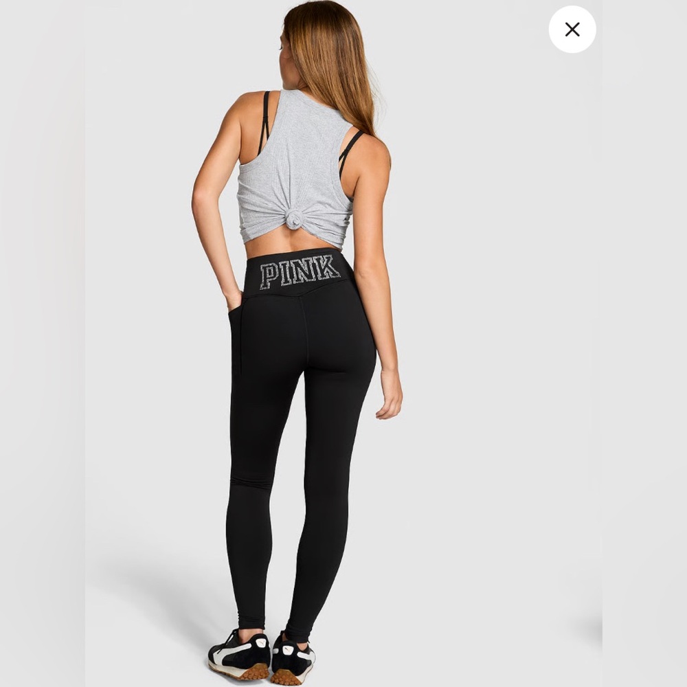 PINK Victoria's Secret Relay Black Leggings